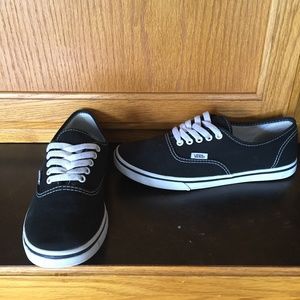 black Vans